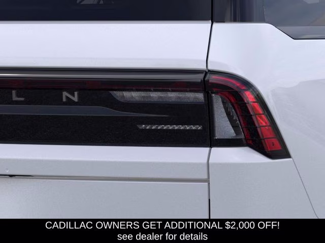 2026 Pristine White Metallic Tri-Coat Lincoln Navigator Reserve 4X4 SUV