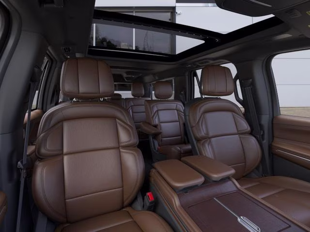 2026 Star White Metallic Tri-Coat Lincoln Navigator L Reserve 4X4 SUV