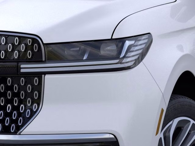 2026 Star White Metallic Tri-Coat Lincoln Navigator L Reserve 4X4 SUV