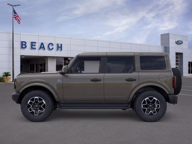 2026 Gray Ford Bronco Outer Banks 4X4 SUV