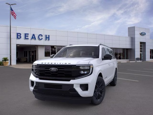 2026 White Ford Expedition Max Platinum 4X4 SUV