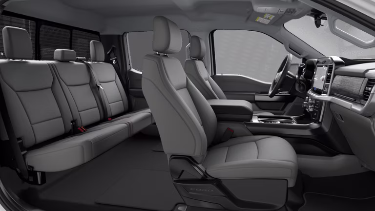 2026 Oxford White Ford F-150 XLT RWD Truck