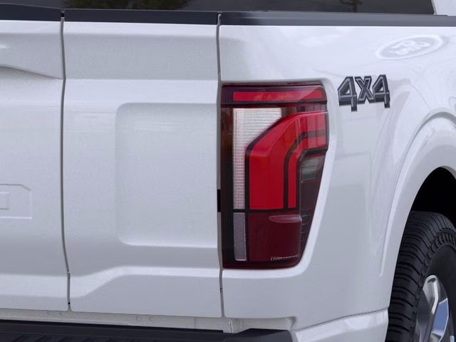 2026 White Ford F-150 Platinum 4X4 Truck