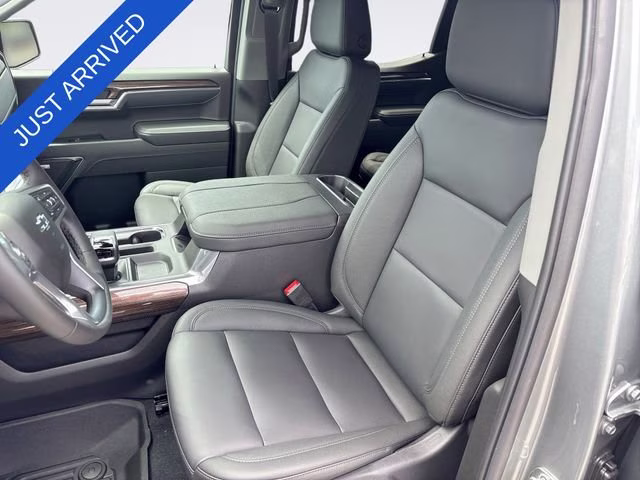 2026 Sterling Gray Metallic Chevrolet Silverado 1500 LT Trail Boss 4X4 Truck