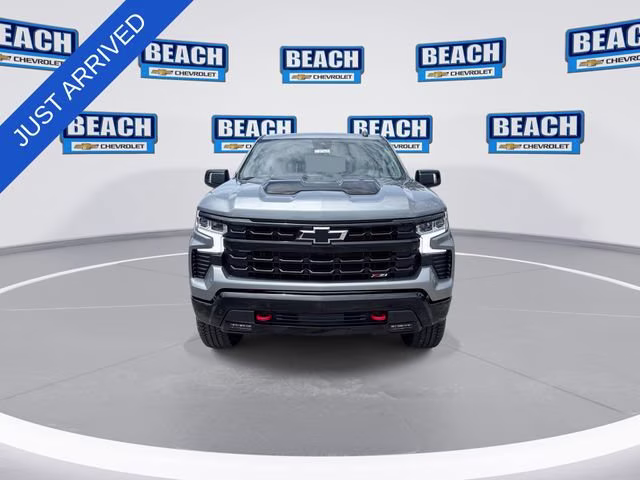 2026 Sterling Gray Metallic Chevrolet Silverado 1500 LT Trail Boss 4X4 Truck