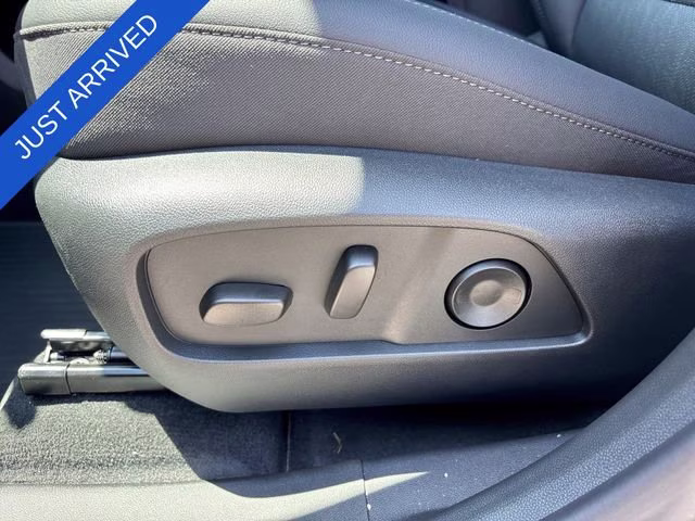 2026 Mosaic Black Metallic Chevrolet Equinox LT FWD SUV