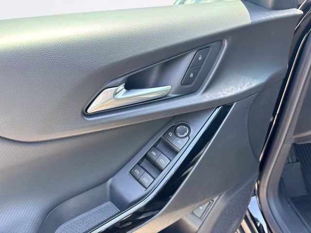 2026 Mosaic Black Metallic Chevrolet Equinox LT FWD SUV