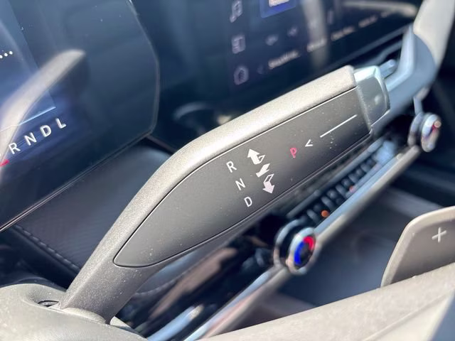 2026 Mosaic Black Metallic Chevrolet Equinox LT FWD SUV