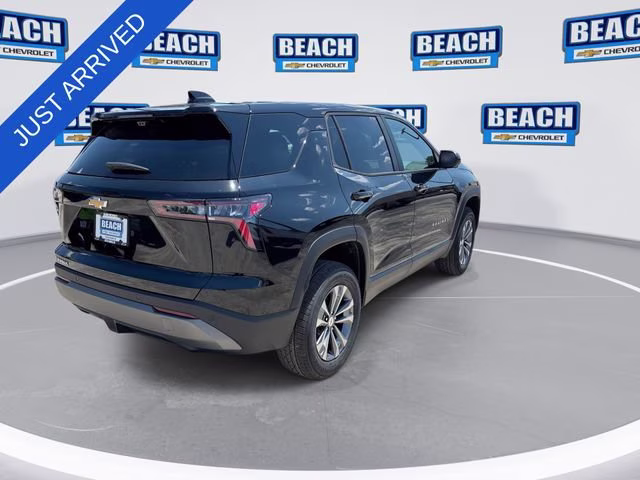 2026 Mosaic Black Metallic Chevrolet Equinox LT FWD SUV