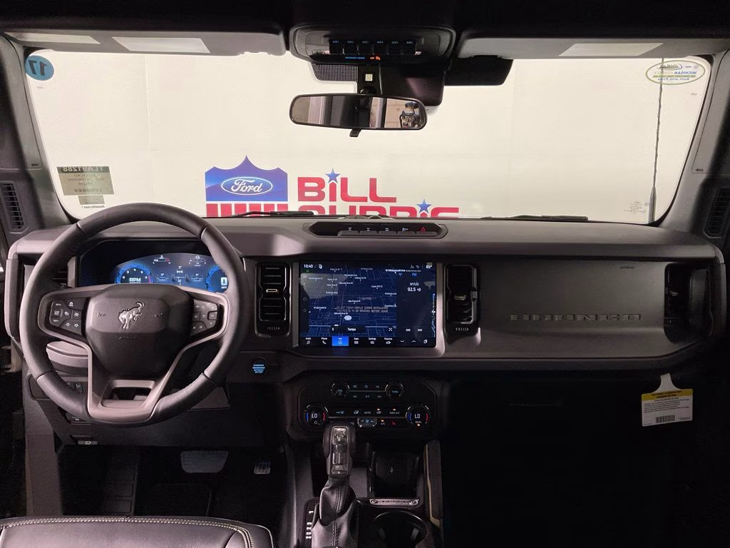 2026 Gray Ford Bronco Badlands 4X4 SUV