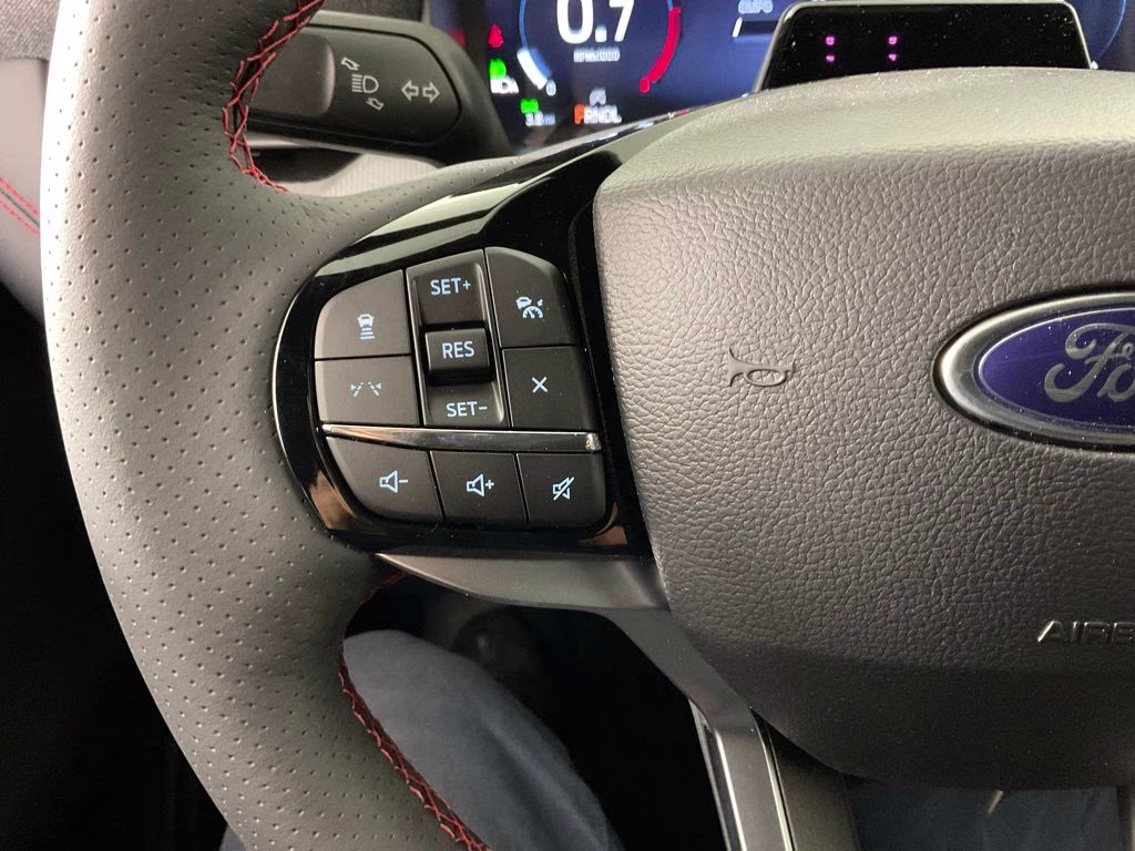 2026 Black Ford Explorer ST-Line RWD SUV