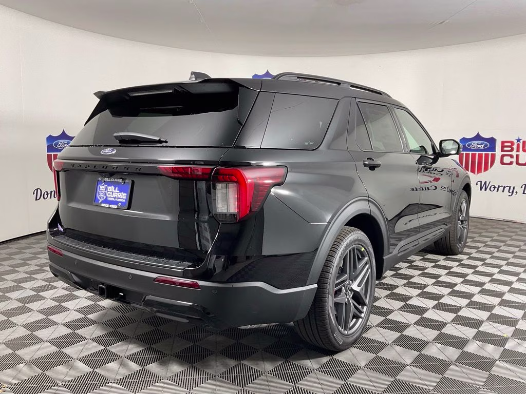 2026 Black Ford Explorer ST-Line RWD SUV