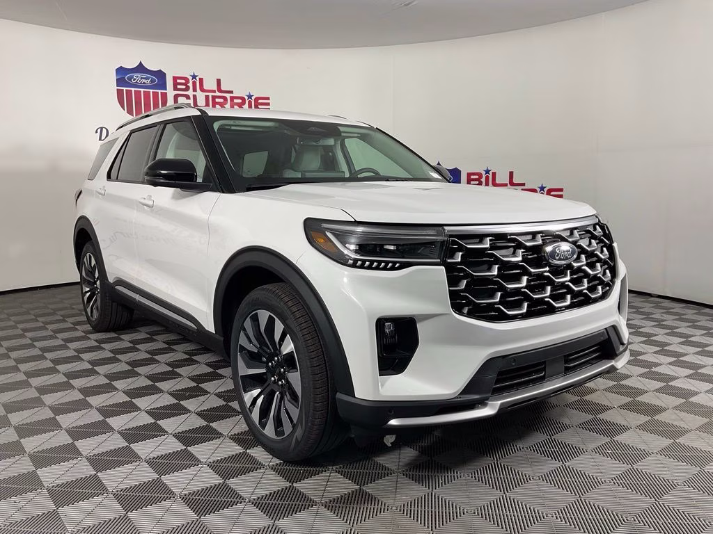 2026 White Ford Explorer Platinum 4X4 SUV