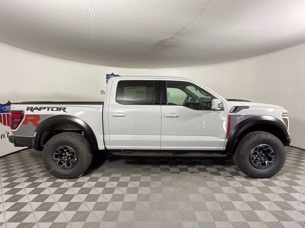 2026 Avalanche Ford F-150 Raptor 4X4 Truck