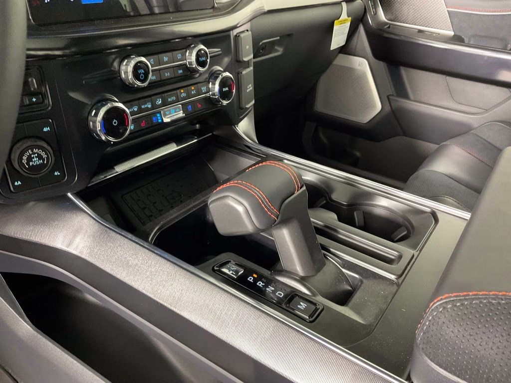 2026 Avalanche Ford F-150 Raptor 4X4 Truck