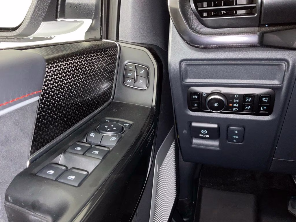 2026 Avalanche Ford F-150 Raptor 4X4 Truck
