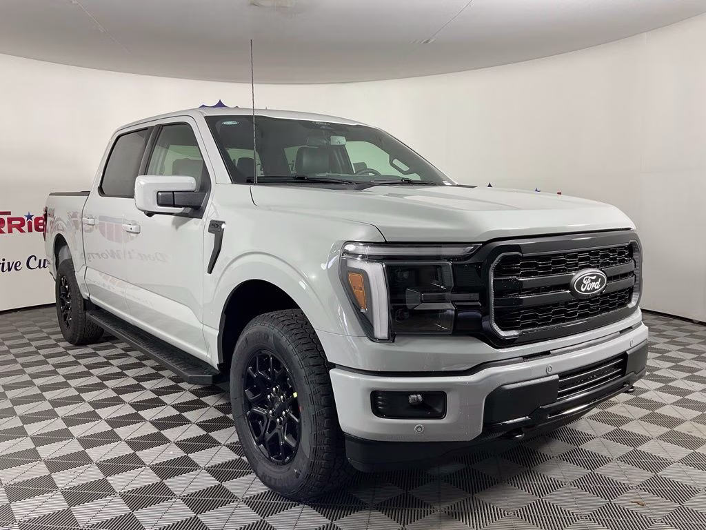 2026 Avalanche Ford F-150 Lariat 4X4 Truck