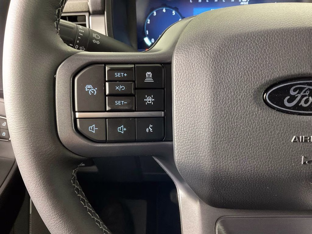 2026 Avalanche Ford F-150 Lariat 4X4 Truck
