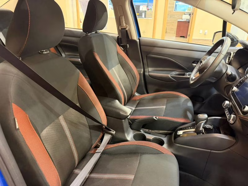 2024 Nissan Versa SR Sedan 4D FWD