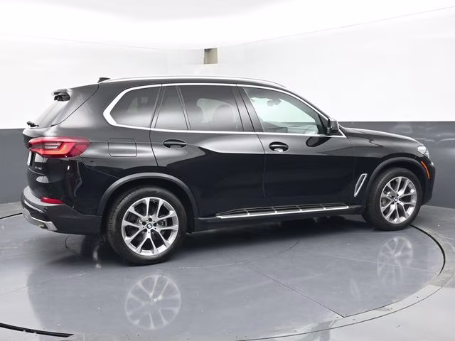 2023 Jet Black BMW X5 xDrive40i AWD SUV