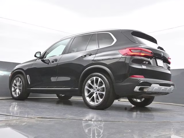 2023 Jet Black BMW X5 xDrive40i AWD SUV