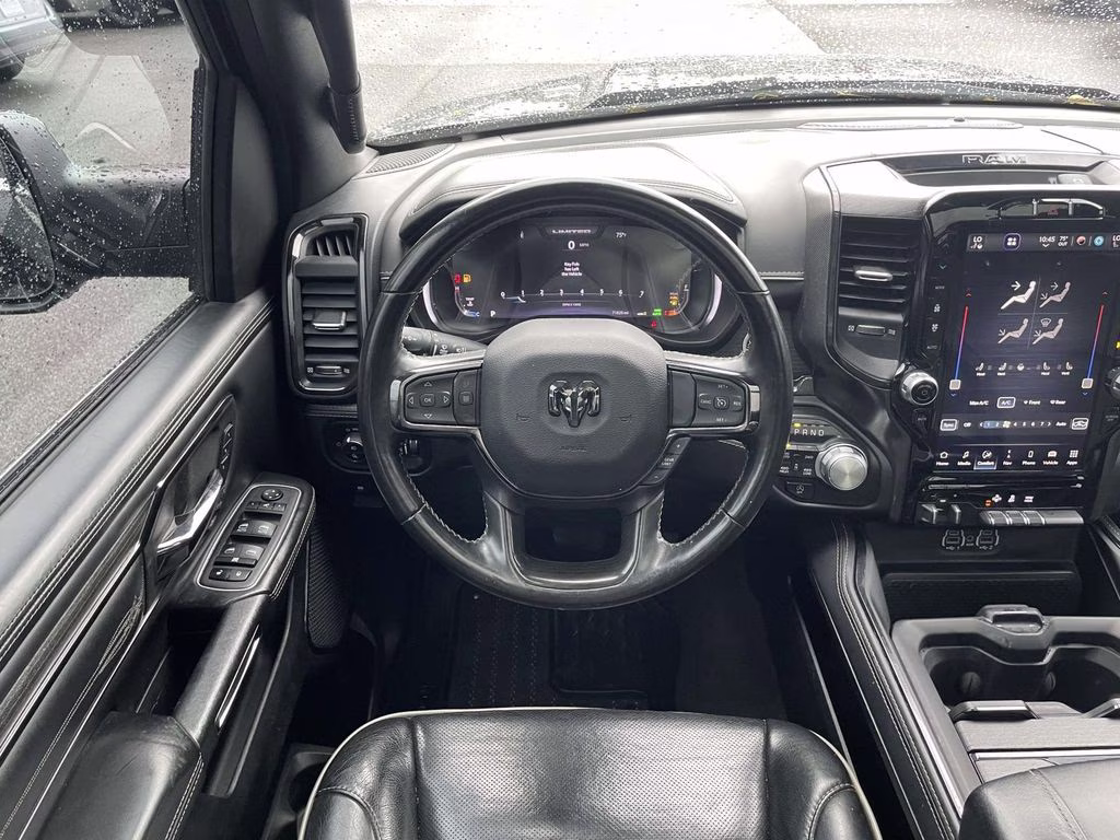 2023 Diamond Black Crystal Pearlcoat Ram 1500 Limited 4X4 Truck