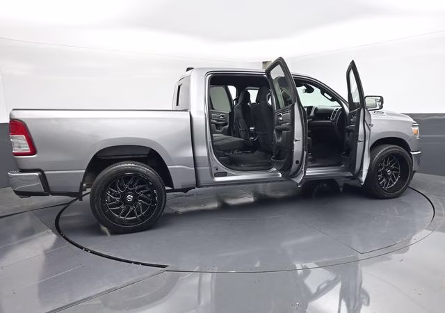 2022 Billet Silver Metallic Clearcoat Ram 1500 Big Horn/Lone Star RWD Truck