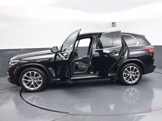 2023 Jet Black BMW X5 xDrive40i AWD SUV