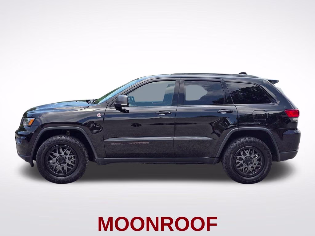 2018 Diamond Black Crystal Pearlcoat Jeep Grand Cherokee Trailhawk 4X4 SUV