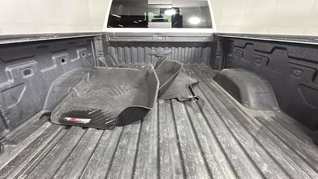 2020 Summit White Chevrolet Silverado 2500HD LTZ 4X4 Truck