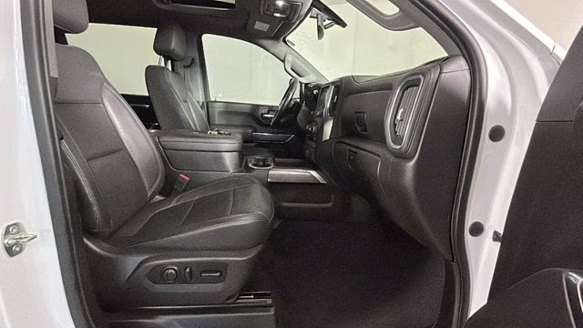2020 Summit White Chevrolet Silverado 2500HD LTZ 4X4 Truck