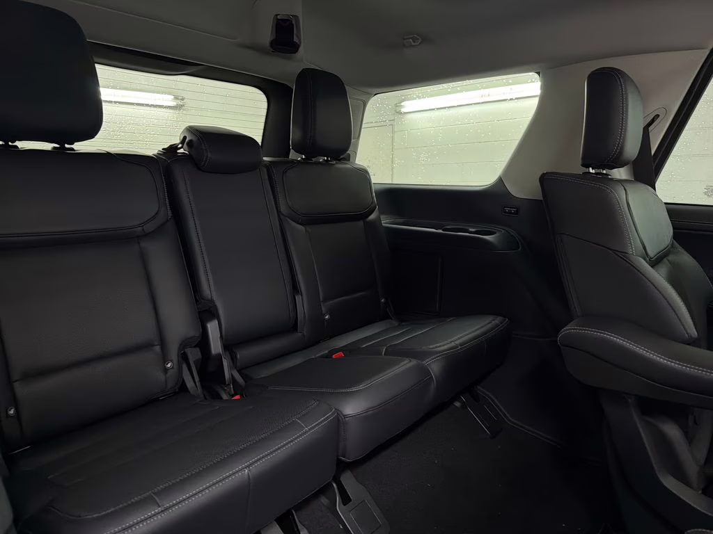 2026 STAR WHITE TRI-COAT Ford Expedition Platinum 4X4 SUV