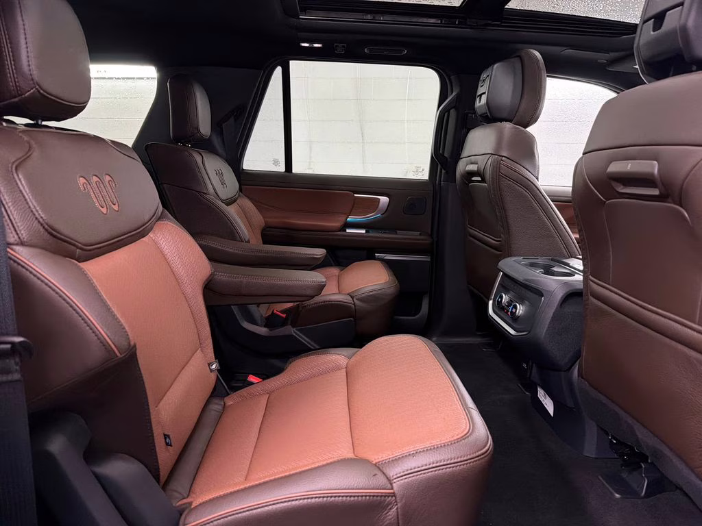 2026 GLACIER GRAY TRI-COAT Ford Expedition Max King Ranch 4X4 SUV