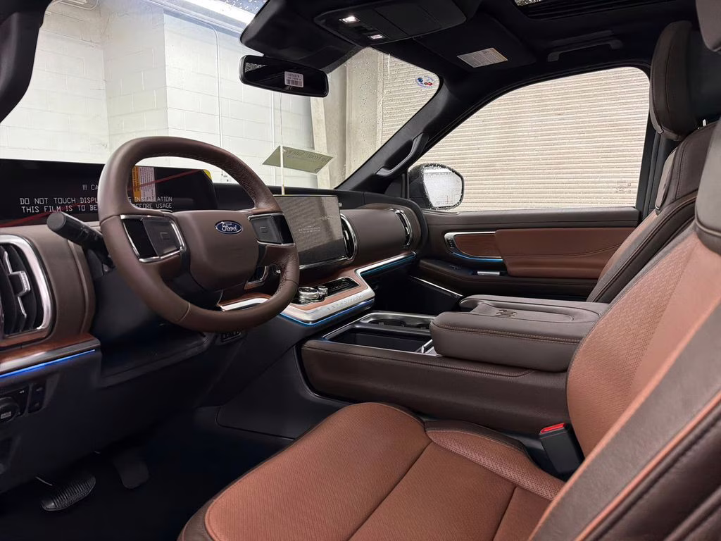 2026 GLACIER GRAY TRI-COAT Ford Expedition Max King Ranch 4X4 SUV