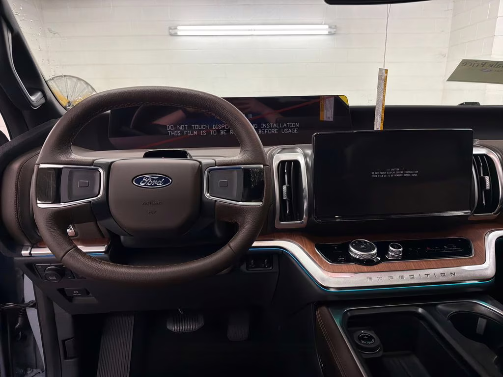 2026 GLACIER GRAY TRI-COAT Ford Expedition Max King Ranch 4X4 SUV
