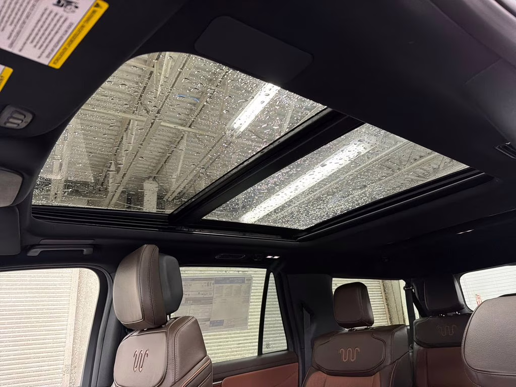 2026 GLACIER GRAY TRI-COAT Ford Expedition Max King Ranch 4X4 SUV