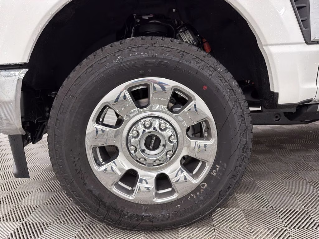 2026 STAR WHITE Ford Super Duty F-250 SRW Lariat 4X4 Truck