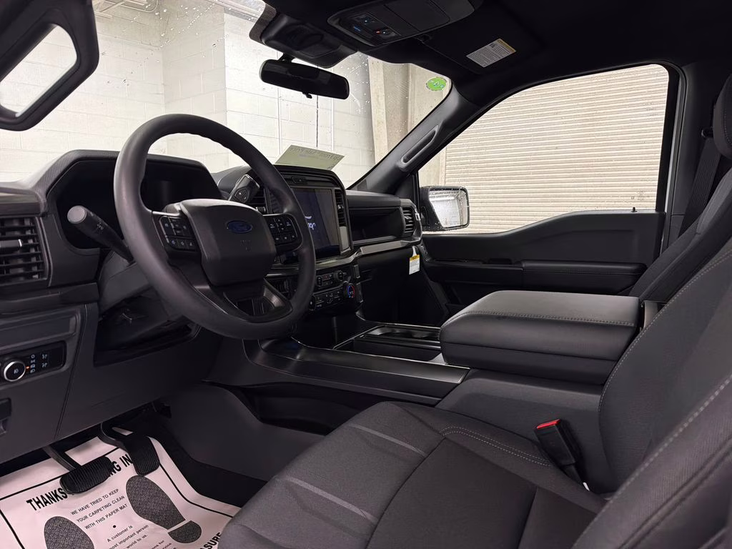 2026 OXFORD WHITE Ford F-150 STX RWD Truck