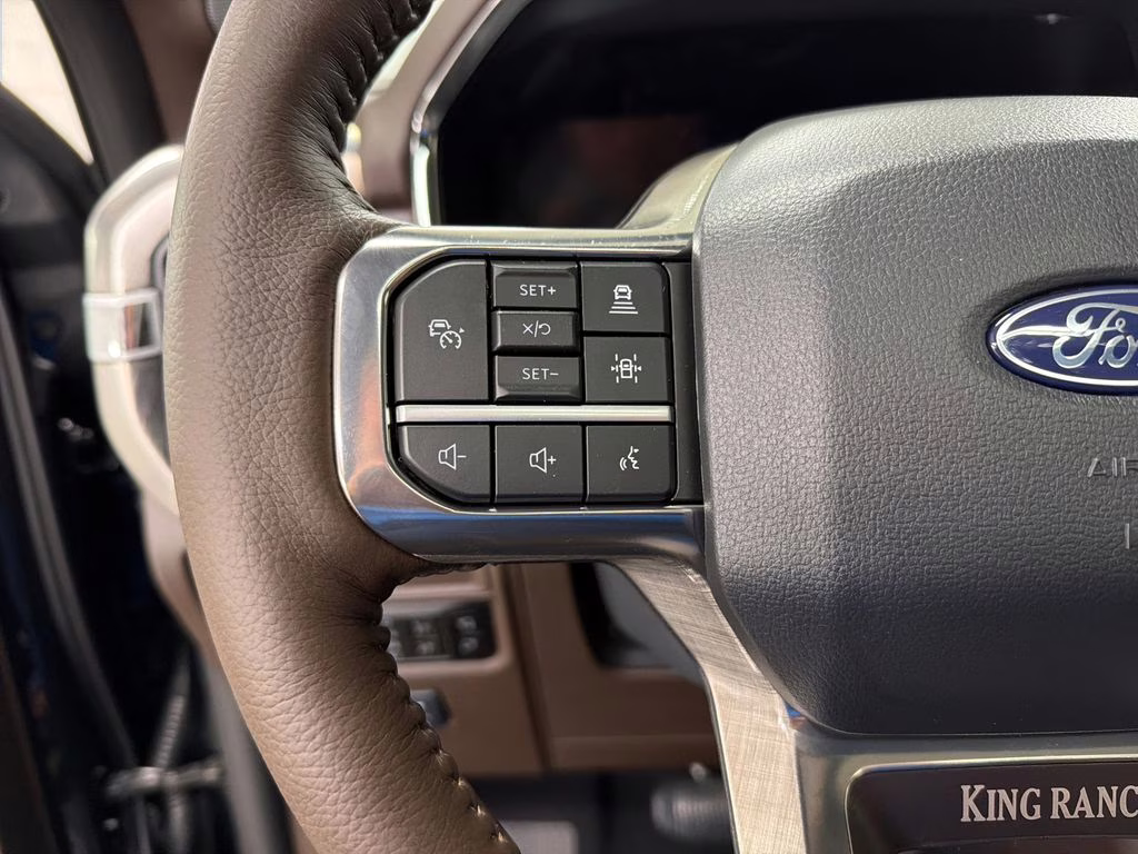 2026 AGATE BLACK Ford F-150 King Ranch 4X4 Truck