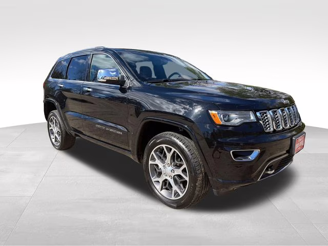 2020 Diamond Black Crystal Pearlcoat Jeep Grand Cherokee Overland 4X4 SUV