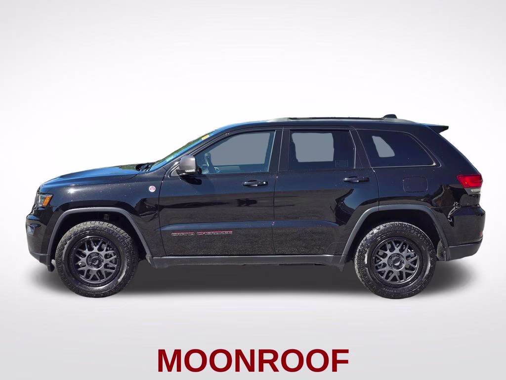 2018 Diamond Black Crystal Pearlcoat Jeep Grand Cherokee Trailhawk 4X4 SUV