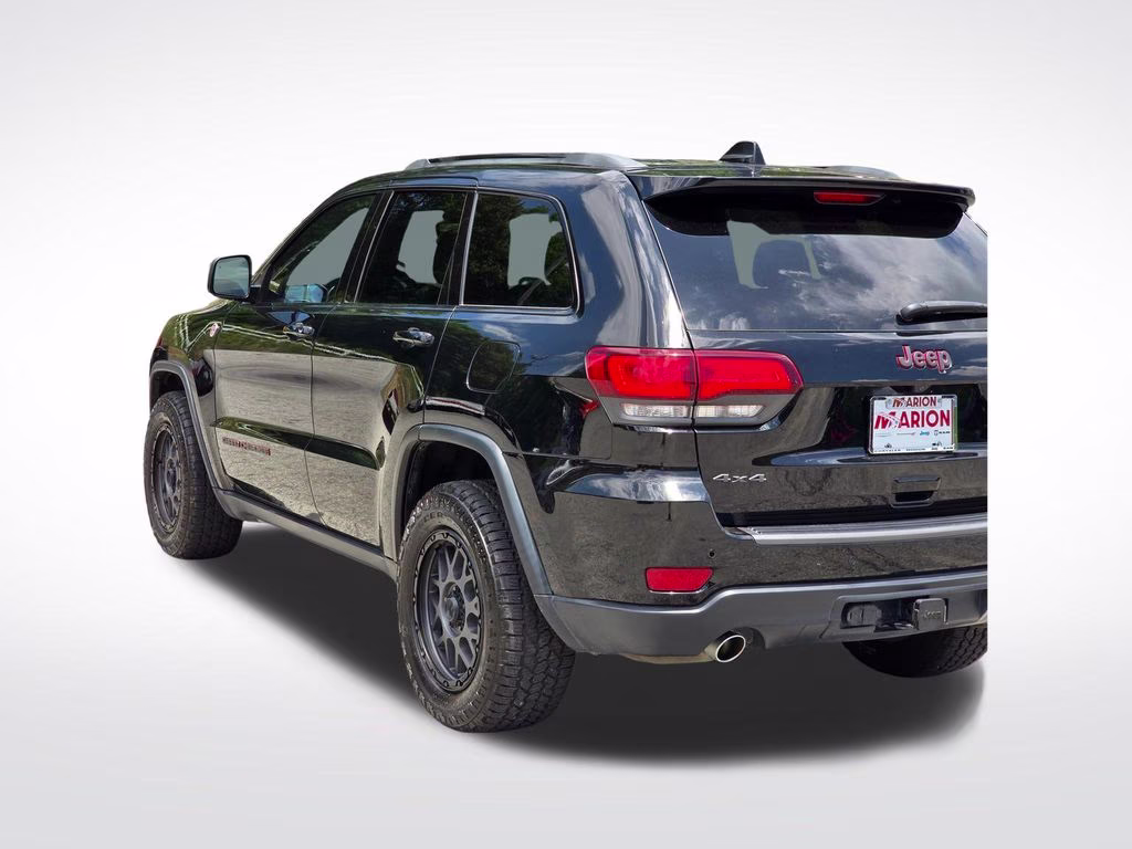 2018 Diamond Black Crystal Pearlcoat Jeep Grand Cherokee Trailhawk 4X4 SUV