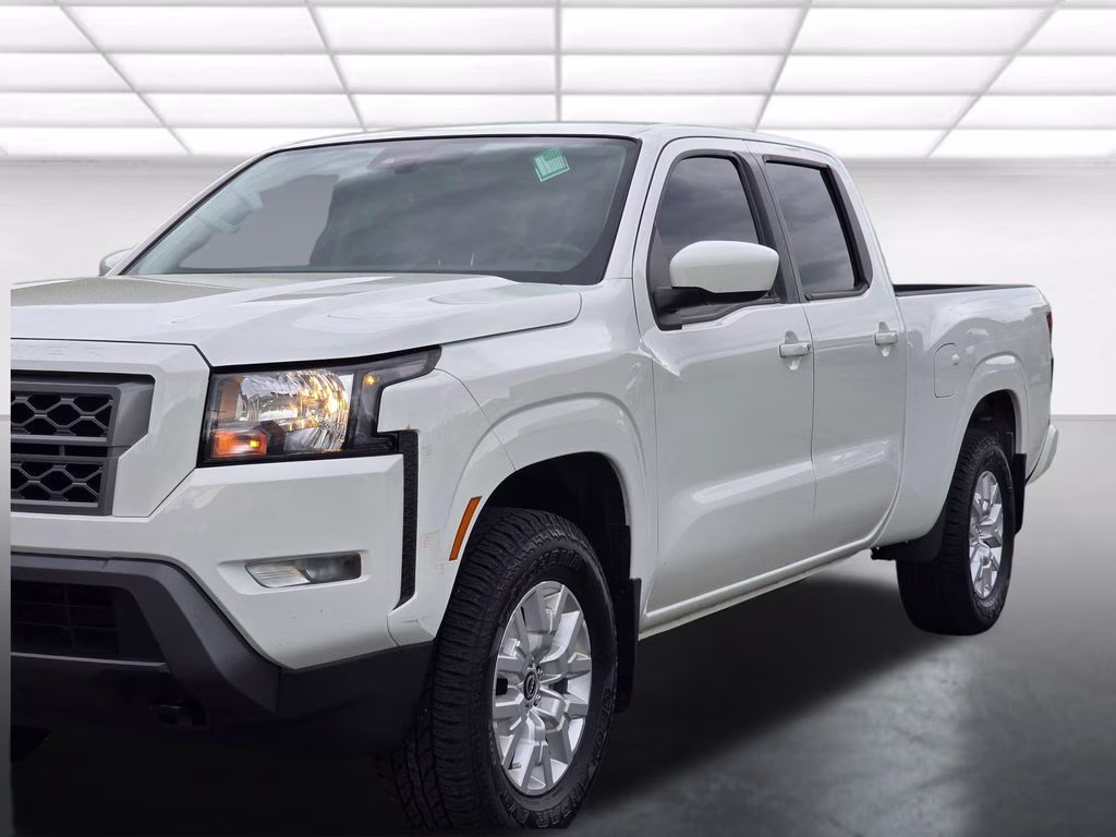 2024 Glacier White Nissan Frontier SV 4X4 Truck