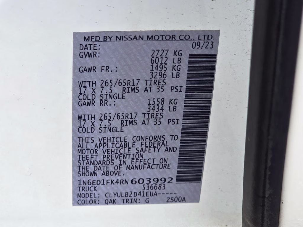 2024 Glacier White Nissan Frontier SV 4X4 Truck