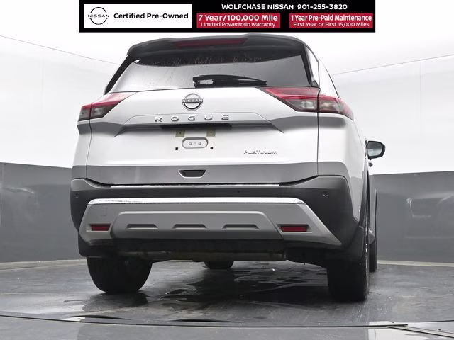 2023 Brilliant Silver Metallic Nissan Rogue Platinum FWD SUV