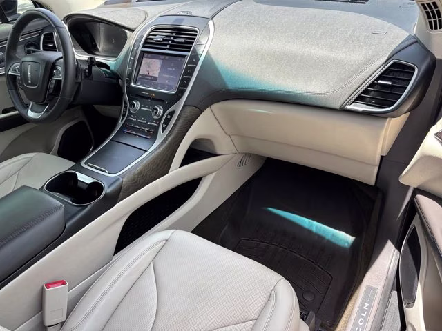 2020 Black Lincoln Nautilus Reserve AWD SUV