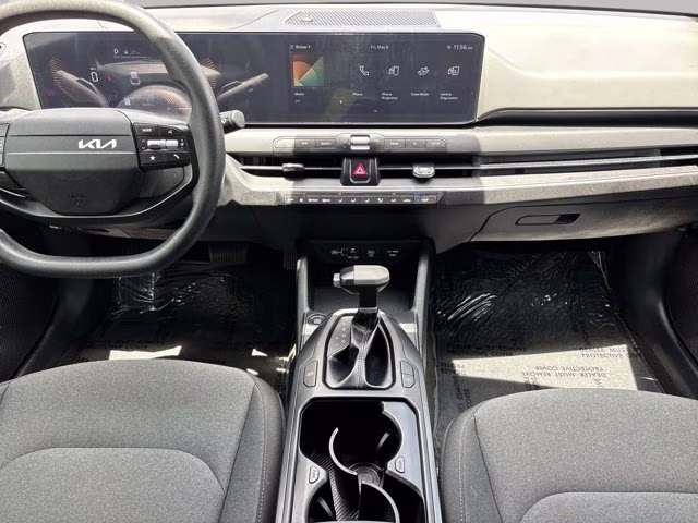 2025 Snow White Pearl Kia K4 LXS FWD Sedan