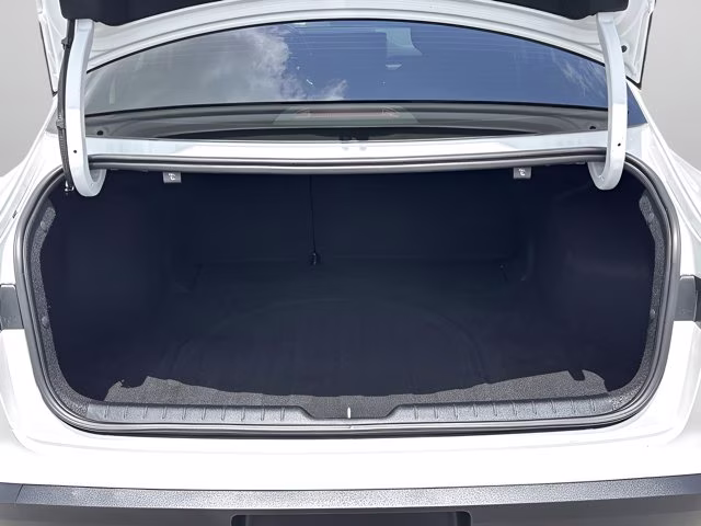 2025 Snow White Pearl Kia K4 LXS FWD Sedan
