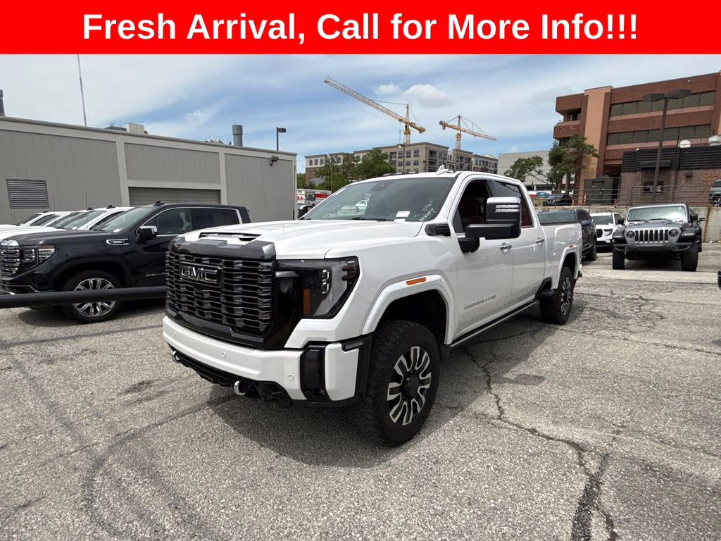 2024 White Frost Tricoat GMC Sierra 2500HD Denali Ultimate 4X4 Truck