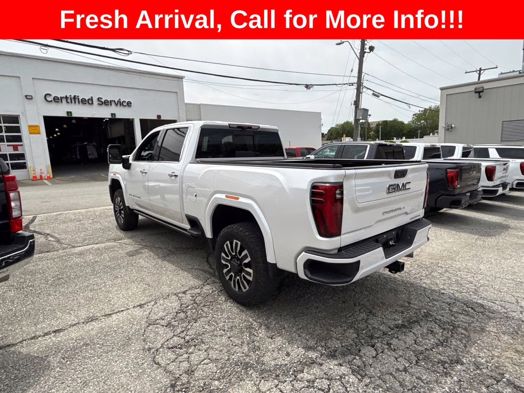2024 White Frost Tricoat GMC Sierra 2500HD Denali Ultimate 4X4 Truck